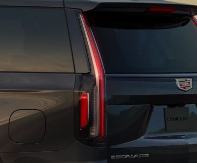 my23-escalade-features-exterior-led-taillamps-v2