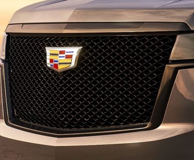 my23-escalade-features-exterior-sport-grille-v2